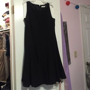 BLACK CALVIN KLEIN DRESS 12 P