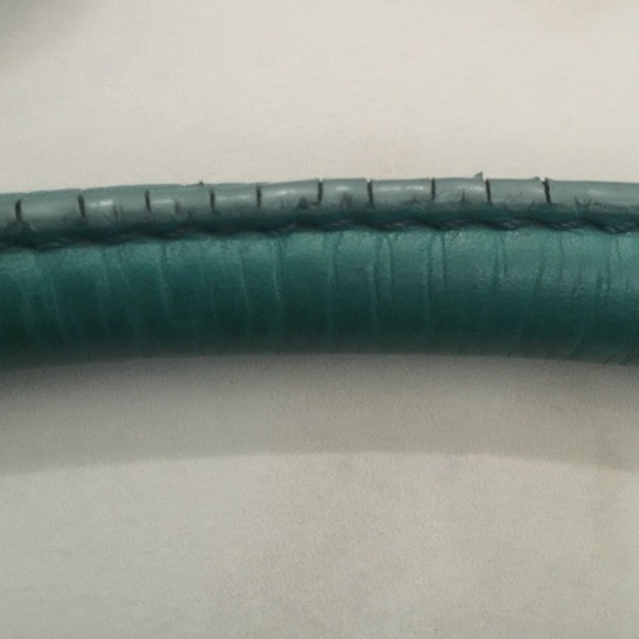 Marc  by Marc Jacobs Classic Messenger Bag - Picture 3 of 4