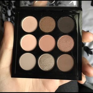 M·A·CNIFICENT ME! EYE SHADOW X 9