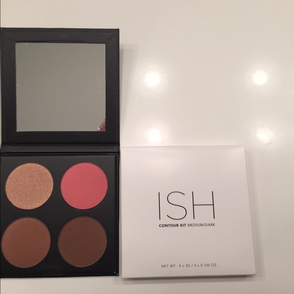 Ish contour blush set NEW with box