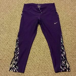 Nike Dri Fit Capri