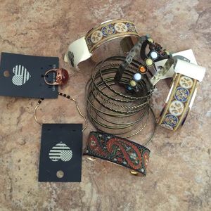 Brandy Melville bracelet lot