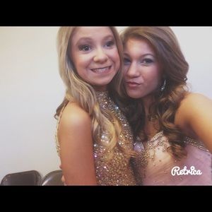 Meet your Posher, Haley