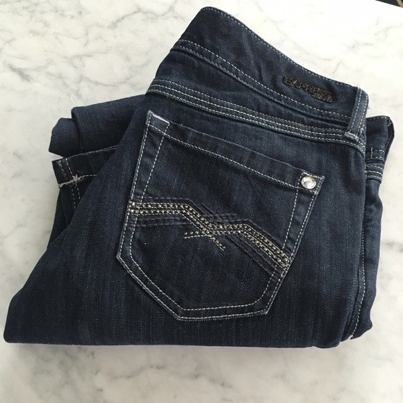 Jean with pocket detail