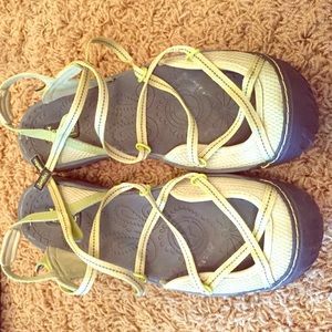 Avocado green travel sandals