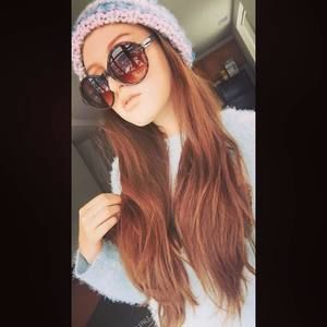 Meet your Posher, Stephanie