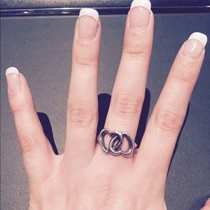 James Avery Linked Hearts Ring