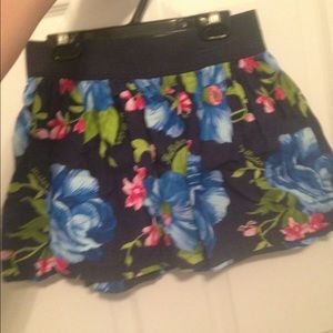 Hollister skirt