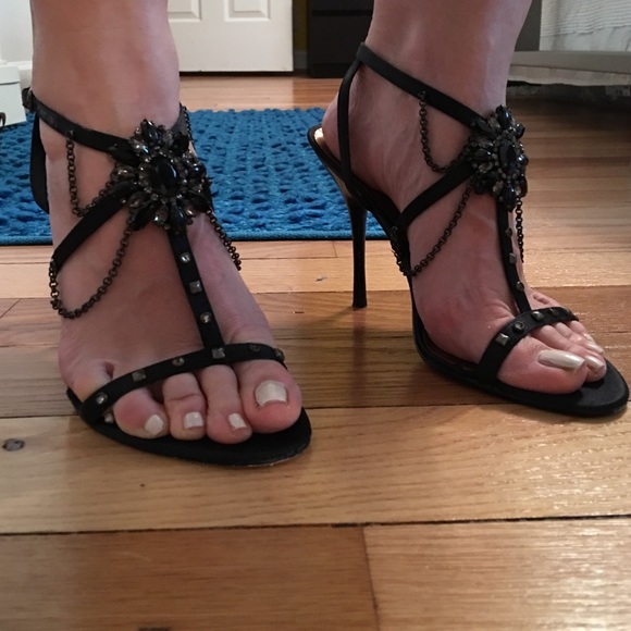 Strappy Black Guess Heels w/Chains, Jewels-6.5