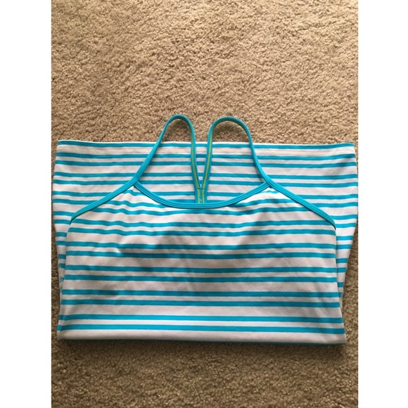 Lululemon Blue & White Power Y Tank - Picture 3 of 3