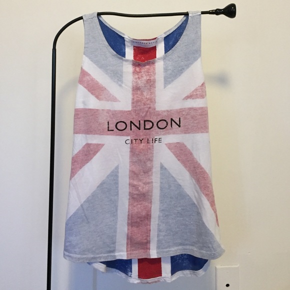 Unique design Tank Top - Picture 2 of 3