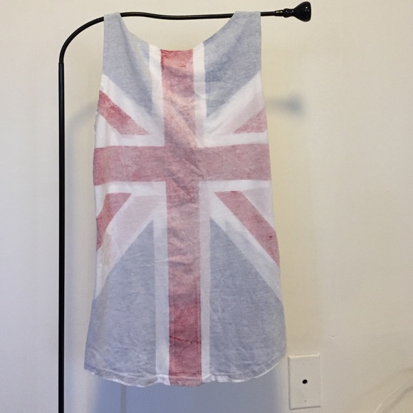 Unique design Tank Top - Picture 3 of 3