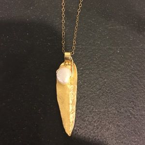 Gold leaf necklace and earring set