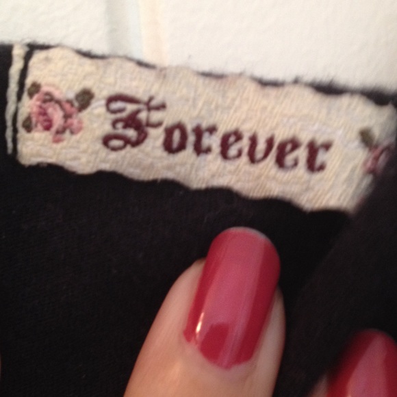 Edgy guitar tank - Picture 2 of 4