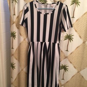LulaRoe Amelia Dress