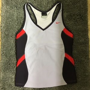 Nike Dri-Fit Workout Tank 💜