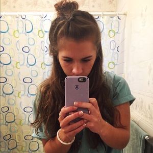 Meet your Posher, Hannah