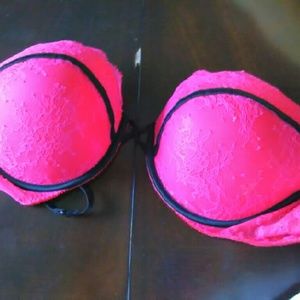 38dd Victorias secret bra