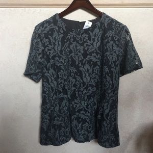 Short sleeve peplum top with lace overlay