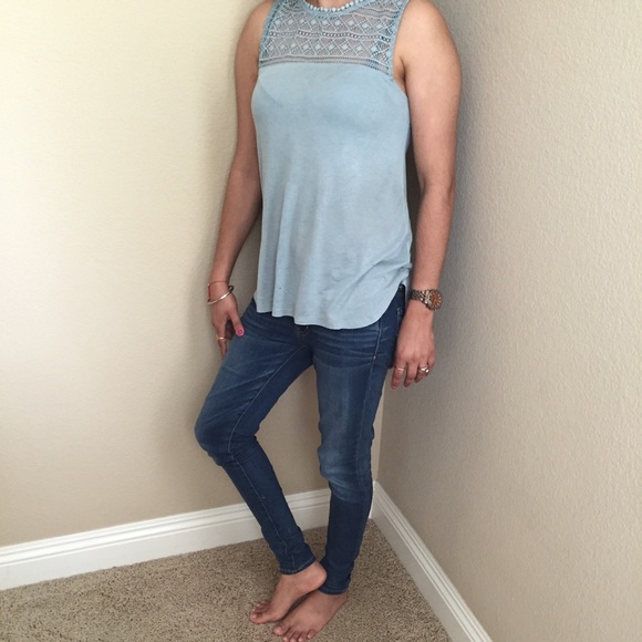 Top - Picture 2 of 3