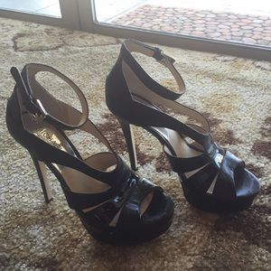 Authentic MK "Leighton" Sandals