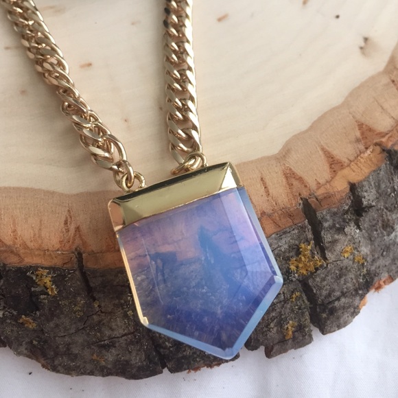 ๐BIG CRYSTAL -DOUBLE CHOKER๐ - Picture 4 of 4