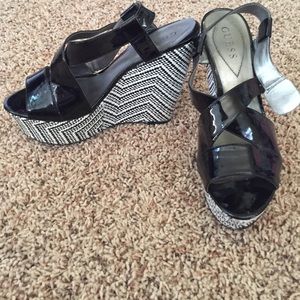 Guess Wedges- Chevron