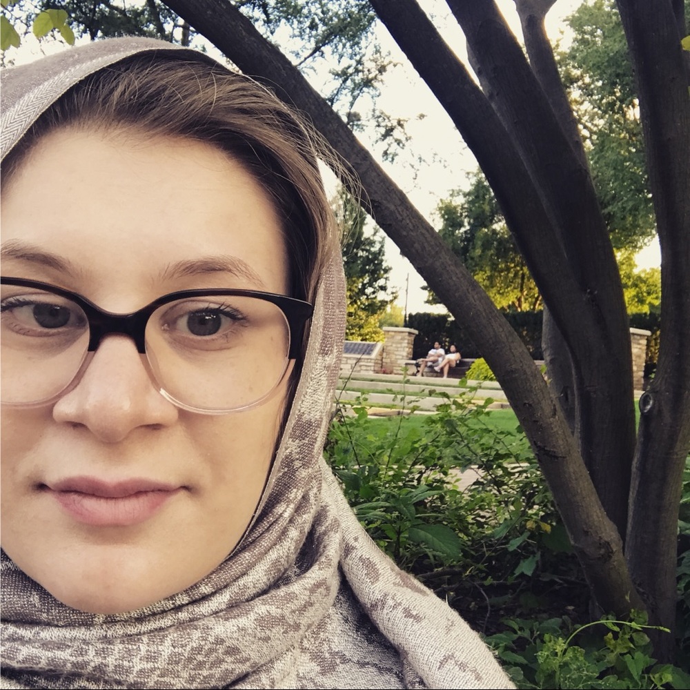 Meet your Posher, Hadeel