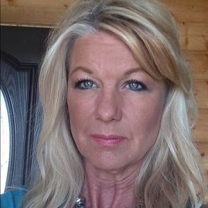 Meet your Posher, Cheryl