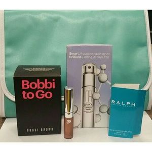 Hanging Cosmetic bag + makeup samples