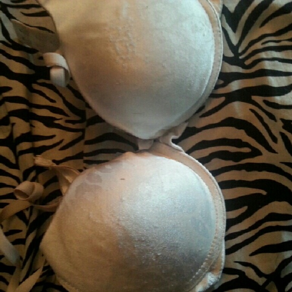 White cheetah bra