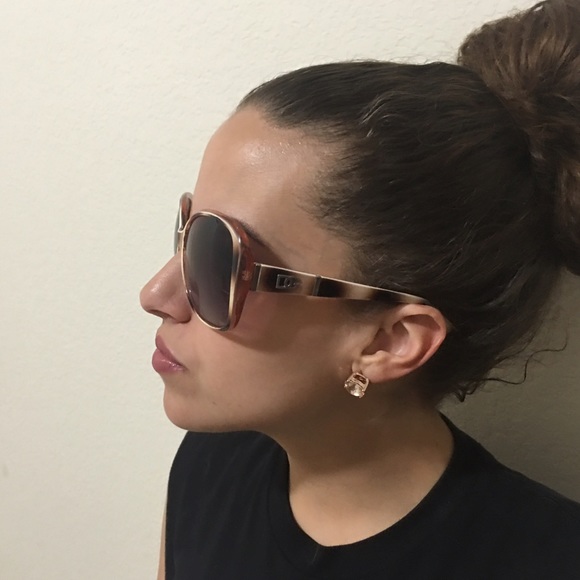 DG Multi-Colored Maroon & White Sunglasses - Picture 4 of 4