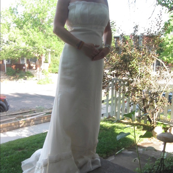 Wedding dress