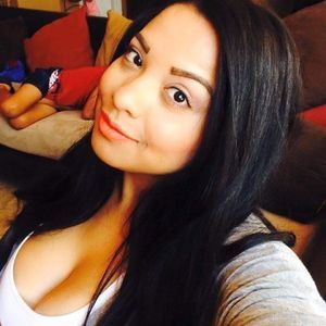 Meet your Posher, Ana laura