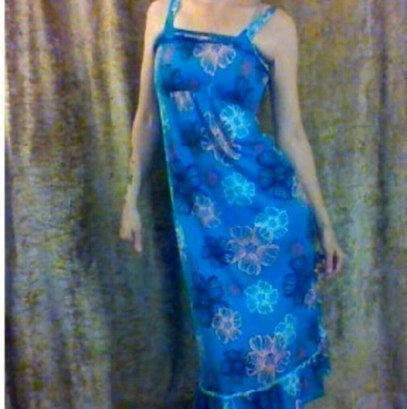 Blue floral print sundress
