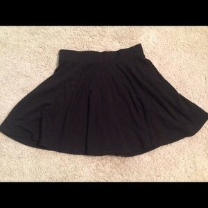 Divided brand black circle skirt