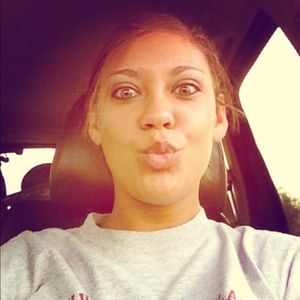 Meet your Posher, Meika