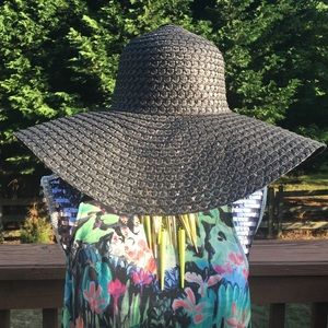 Black Beach Floppy Hat