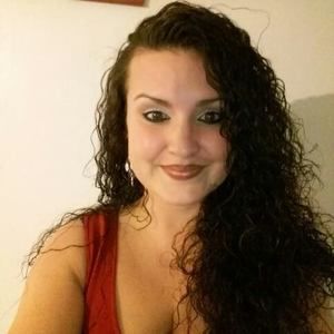 Meet your Posher, Candice