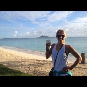 Meet your Posher, Kira