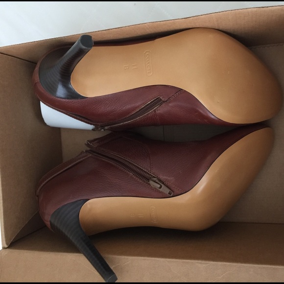 COACH Ankle Boots - Picture 3 of 4