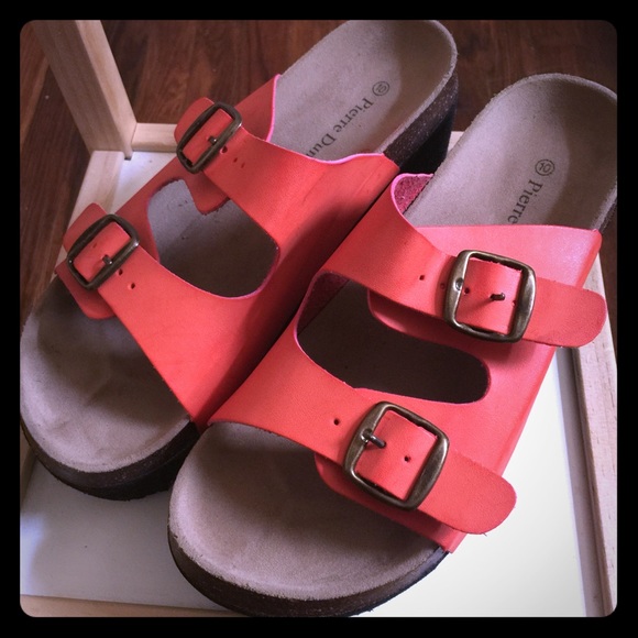 Flatform Birkenstock style sandals