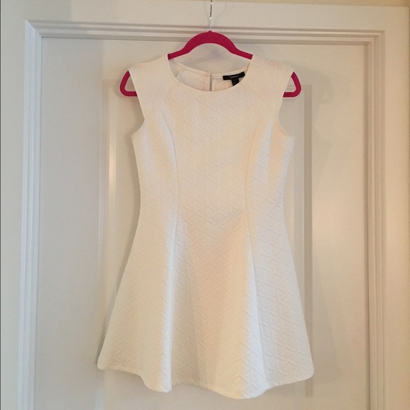 White jacquard textured dress