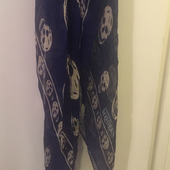 Royal blue scarf