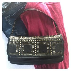 FINAL SALE | Black shoulder bag with brass details