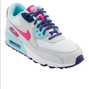 💚 Nike Air Max 90  (GS size 7)