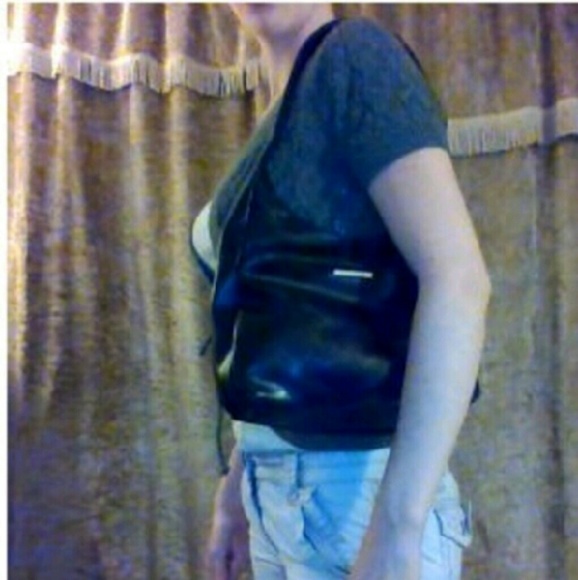 Nine west black shoulder bag