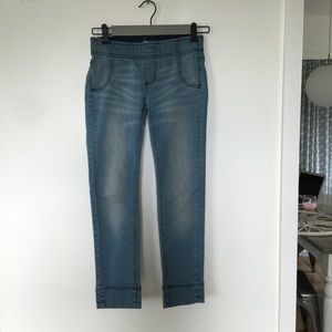 **Reserved**Free People Cropped Jeggings