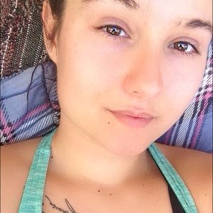 Meet your Posher, Summer