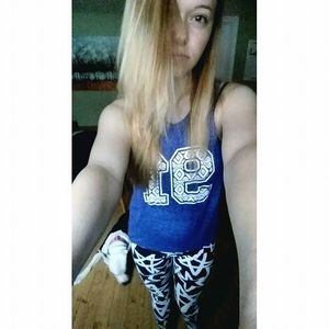 Meet your Posher, Marissa